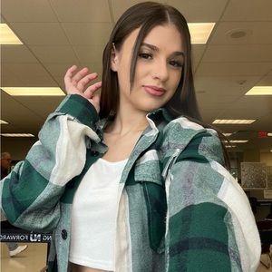 Meet your Posher, Ciara